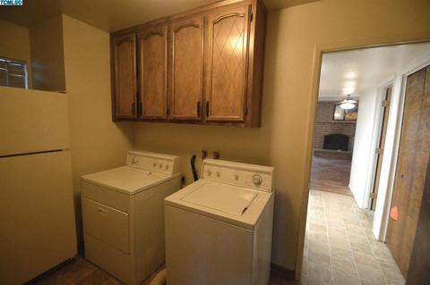 1740 E Seeger Ct, Visalia, CA 93292 photo 18