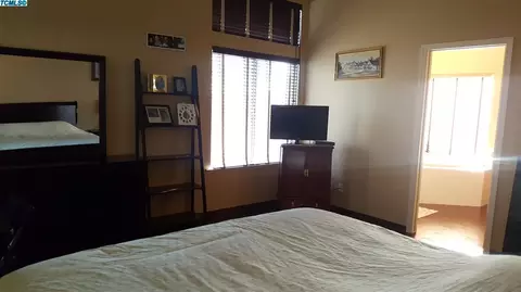 1499 Noble St, Lemoore, CA 93245 photo 30