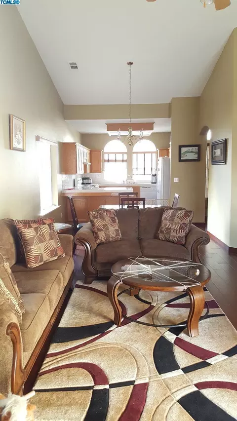 1499 Noble St, Lemoore, CA 93245 photo 13
