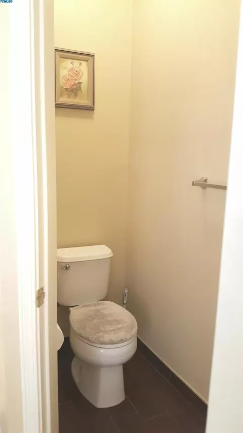 1499 Noble St, Lemoore, CA 93245 photo 36