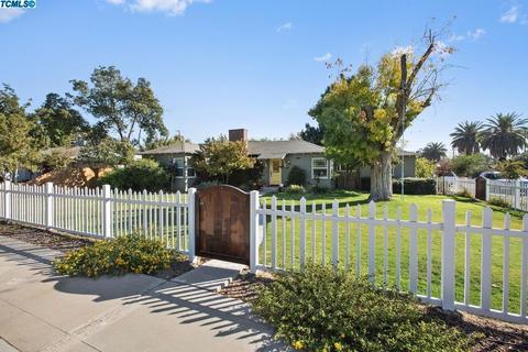 301 N Kaweah Ave, Exeter, CA 93221 photo 1