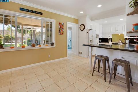 301 N Kaweah Ave, Exeter, CA 93221 photo 9