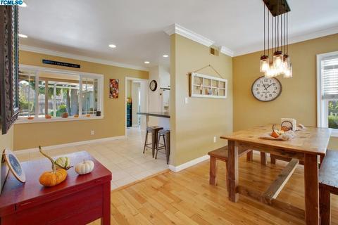 301 N Kaweah Ave, Exeter, CA 93221 photo 10
