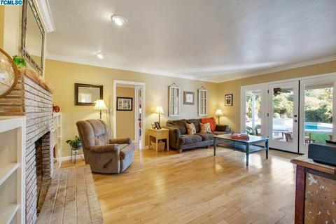 301 N Kaweah Ave, Exeter, CA 93221 photo 14
