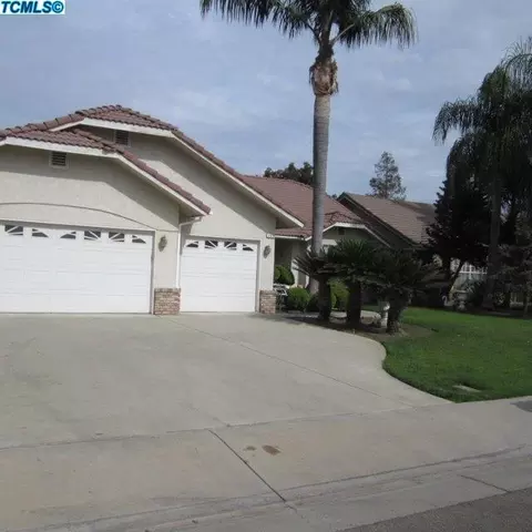 643 E Northridge Dr, Dinuba, CA 93618 photo 2