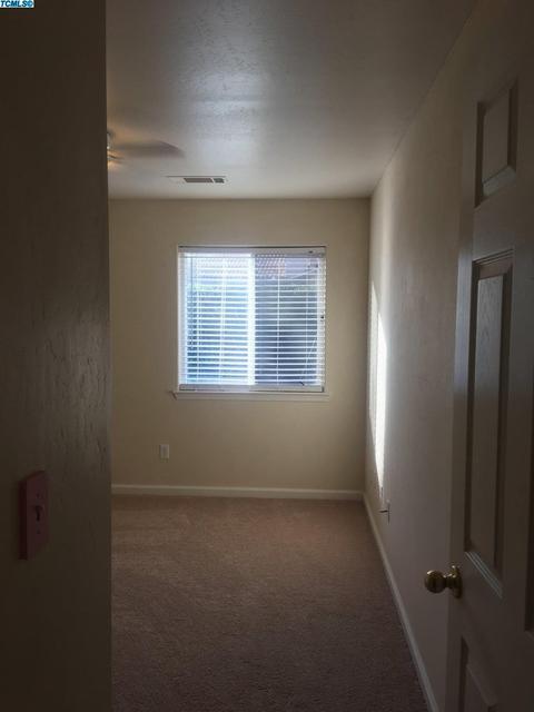 4043 E Stapp Ct, Visalia, CA 93292 photo 27