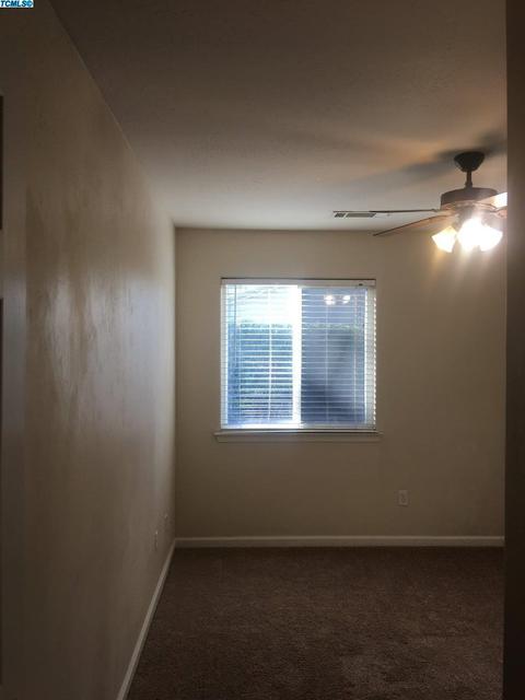 4043 E Stapp Ct, Visalia, CA 93292 photo 24