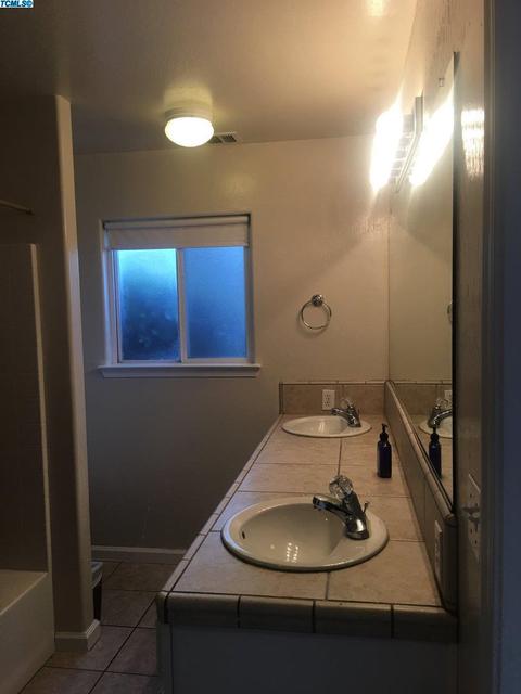 4043 E Stapp Ct, Visalia, CA 93292 photo 35