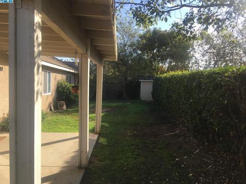 4043 E Stapp Ct, Visalia, CA 93292 photo 42