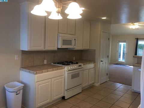 4043 E Stapp Ct, Visalia, CA 93292 photo 11