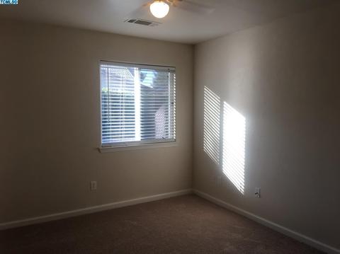 4043 E Stapp Ct, Visalia, CA 93292 photo 29