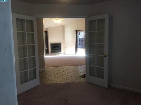 4043 E Stapp Ct, Visalia, CA 93292 photo 21