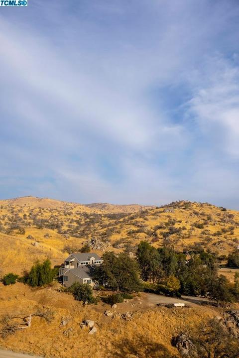 31662 Fritz Dr, Exeter, CA 93221 photo 2