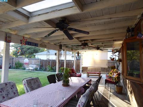 805 E Inyo Ave, Tulare, CA 93274 photo 32