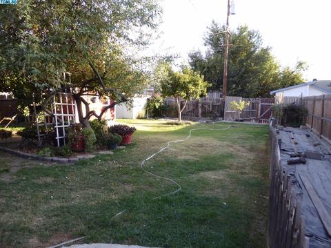 805 E Inyo Ave, Tulare, CA 93274 photo 36