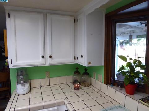 805 E Inyo Ave, Tulare, CA 93274 photo 13