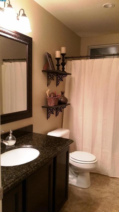 4303 E Paradise Ave, Visalia, CA 93292 photo 9