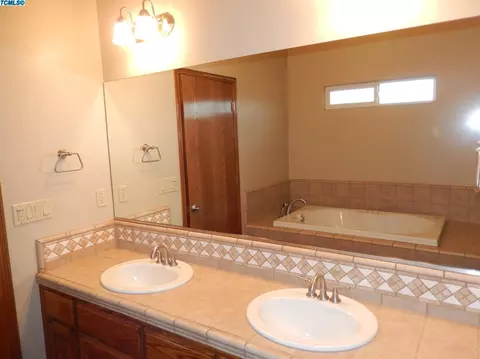 3230 N Anderson Rd, Exeter, CA 93221 photo 13