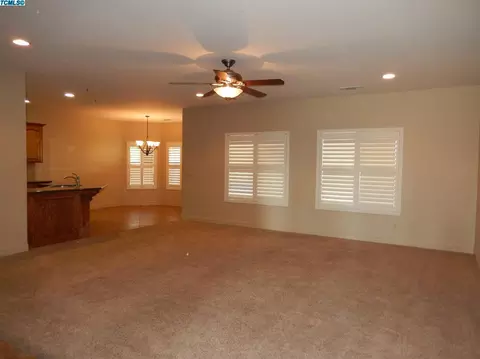 3230 N Anderson Rd, Exeter, CA 93221 photo 9