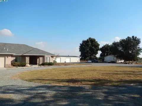 3230 N Anderson Rd, Exeter, CA 93221 photo 4