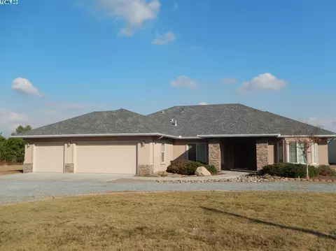 3230 N Anderson Rd, Exeter, CA 93221 photo 1