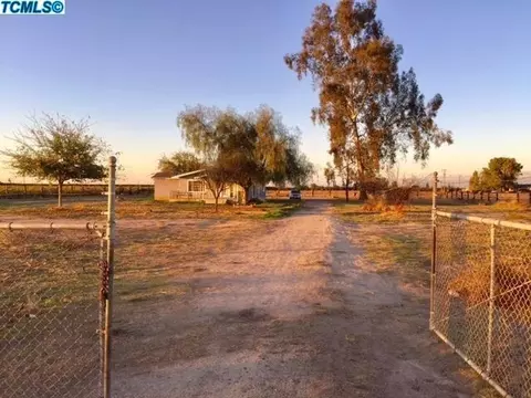 10366 E North Ave, Sanger, CA 93657 photo 5