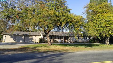 550 E Myer Ave, Exeter, CA 93221 photo 2