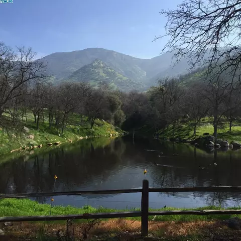 35620 Yokohl Valley Dr, Exeter, CA 93221 photo 1
