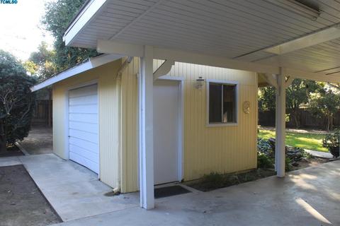 447 E Gail Ave, Tulare, CA 93274 photo 22