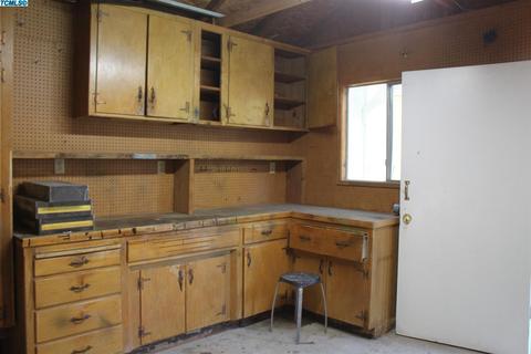 447 E Gail Ave, Tulare, CA 93274 photo 25