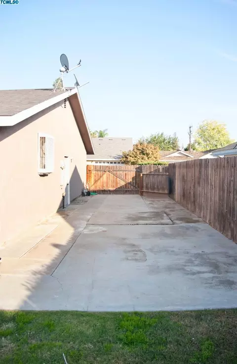 802 N B St, Exeter, CA 93221 photo 41