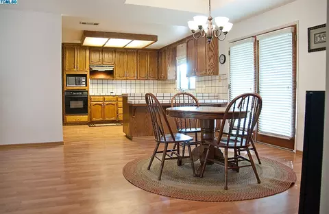 802 N B St, Exeter, CA 93221 photo 16