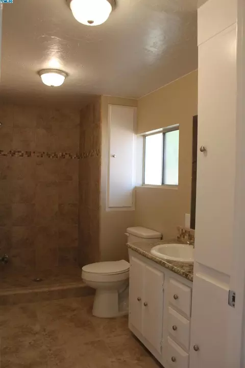 212 Dolores Ave, Exeter, CA 93221 photo 19
