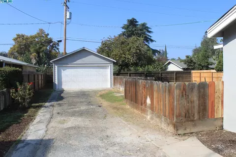 212 Dolores Ave, Exeter, CA 93221 photo 3