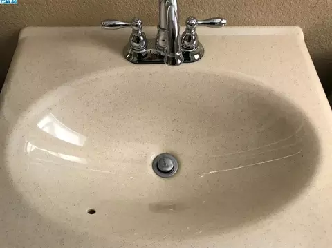 811 E Laurel St, Visalia, CA 93292 photo 10