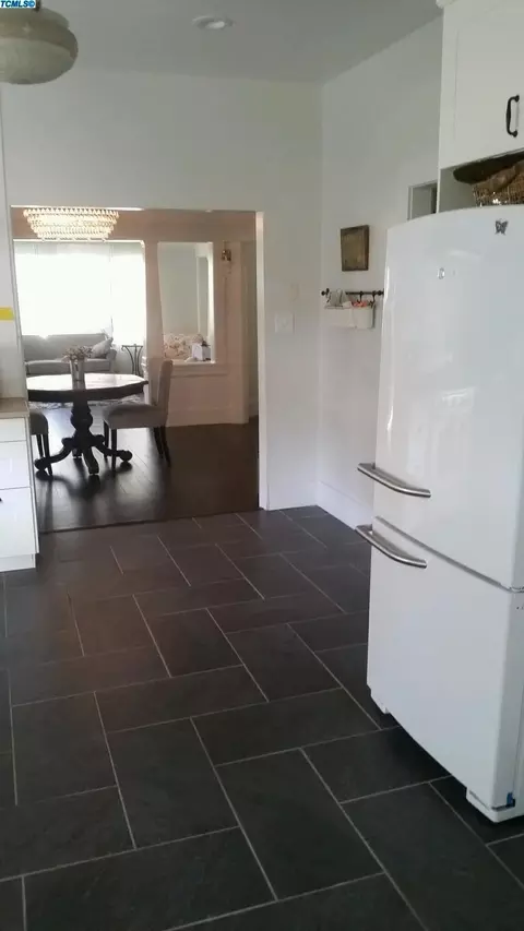 550 S E St, Exeter, CA 93221 photo 8