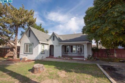 1032 K St, Sanger, CA 93657 photo 2