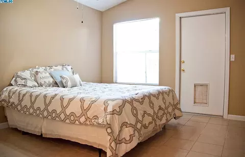 1336 E Sunnyview Ave, Visalia, CA 93292 photo 20