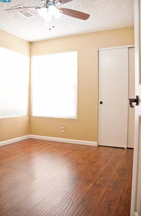 1336 E Sunnyview Ave, Visalia, CA 93292 photo 23