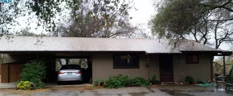 43065 Sierra Dr, Three Rivers, CA 93271 photo 1