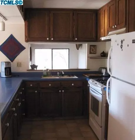 43065 Sierra Dr, Three Rivers, CA 93271 photo 7