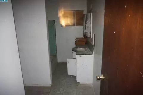 621 E Kamm Ave, Dinuba, CA 93618 photo 16
