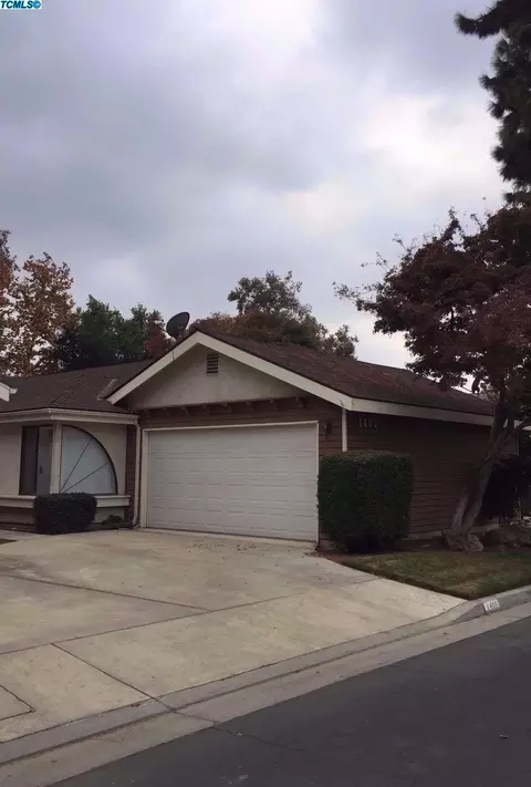 1405 E Vassar, Visalia, CA 93292 photo 1