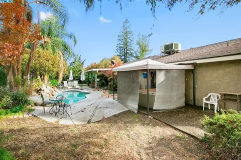 235 W Tenaya Ave, Clovis, CA 93612 photo 14