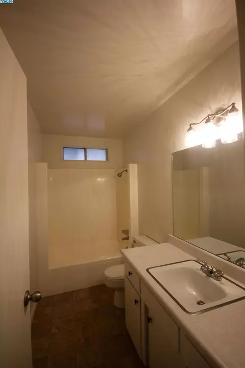 701 Emperor St, Exeter, CA 93221 photo 14