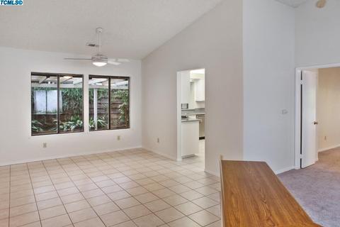 1436 E Castleview Ave, Visalia, CA 93292 photo 31