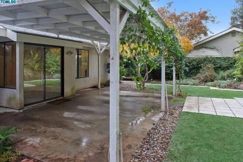 1436 E Castleview Ave, Visalia, CA 93292 photo 20