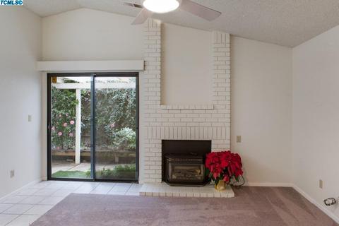 1436 E Castleview Ave, Visalia, CA 93292 photo 8