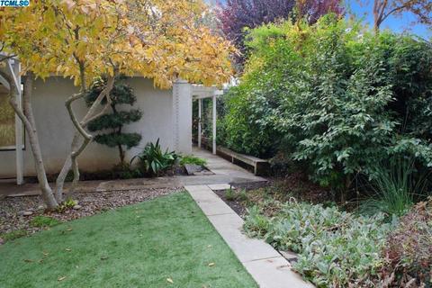 1436 E Castleview Ave, Visalia, CA 93292 photo 22