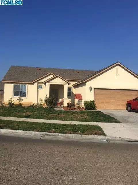 1101 Daisy Ct, Dinuba, CA 93618 photo 1
